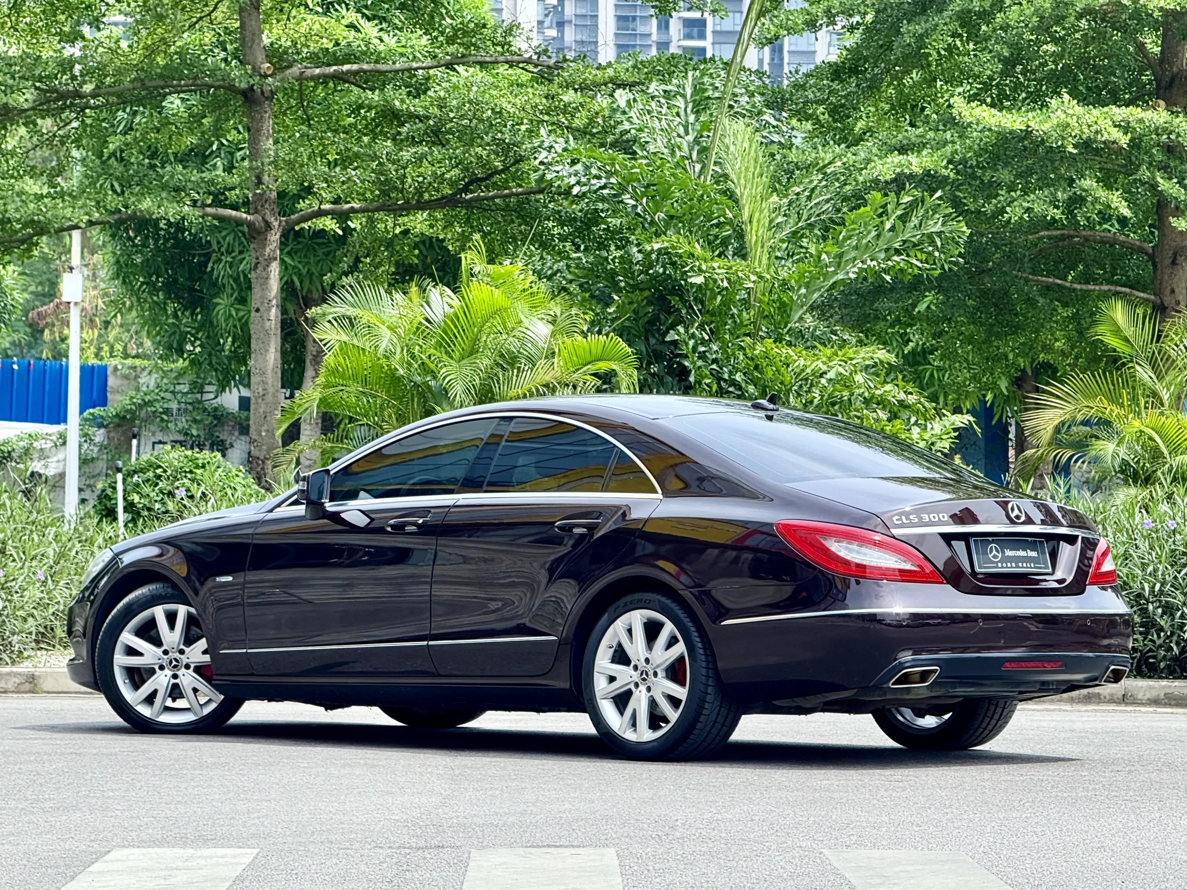 Mercedes-Benz CLS