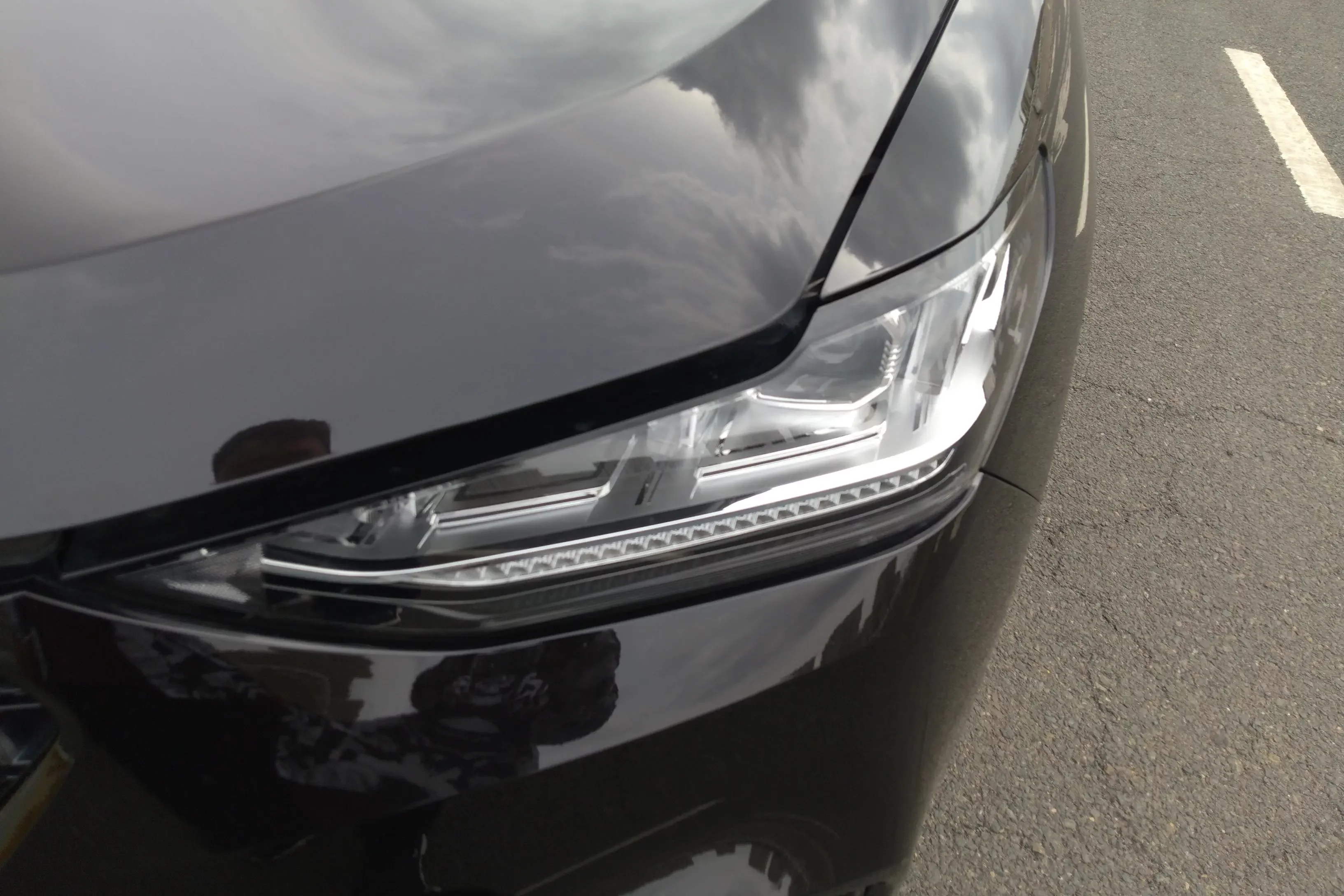 Wey Wei brand VV6