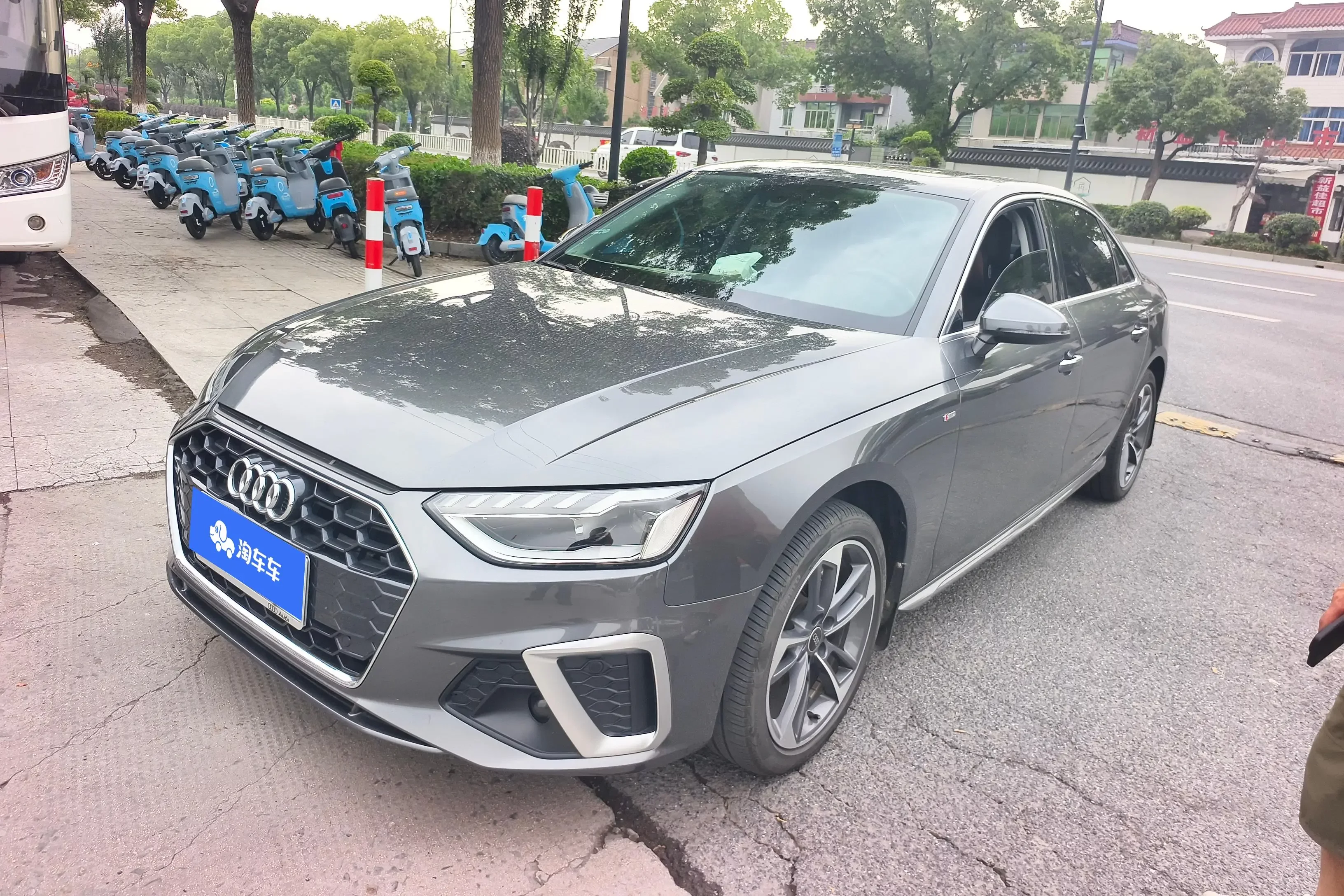 Audi A4L