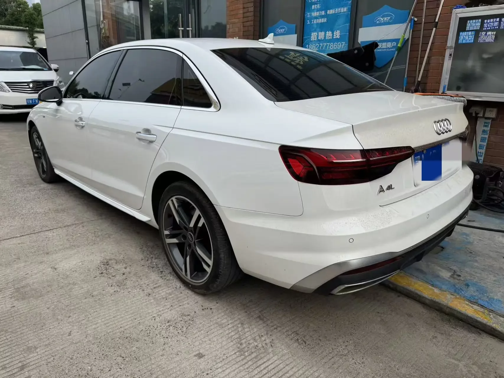 Audi A4L