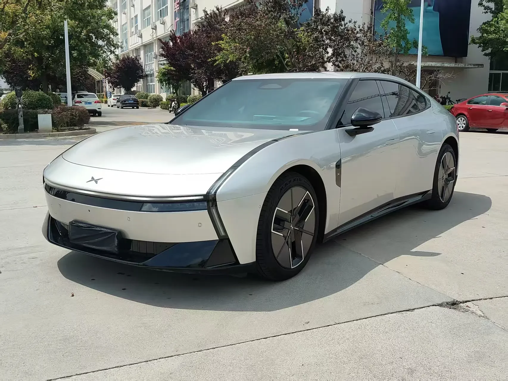 Xpeng P7