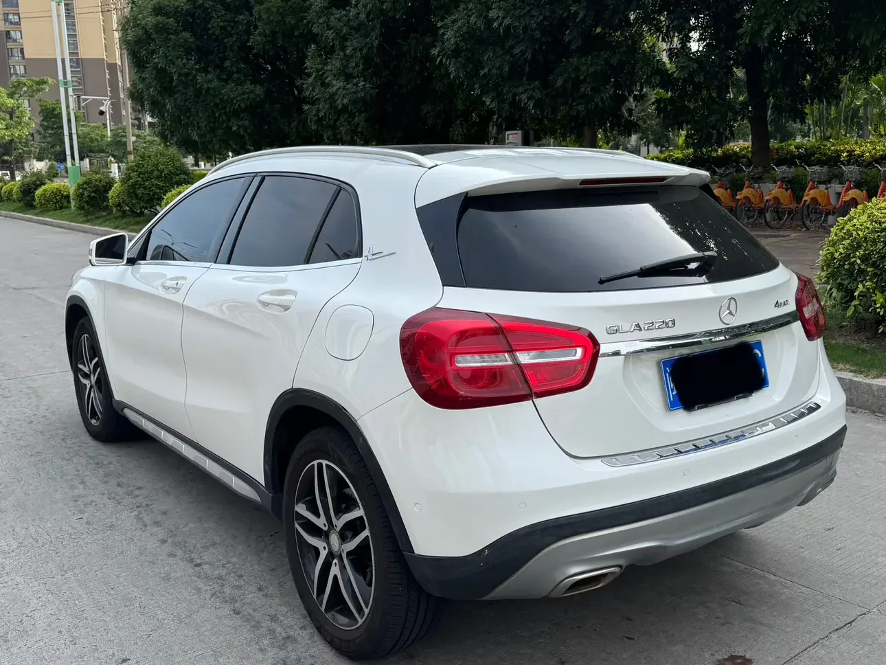Mercedes-Benz GLA