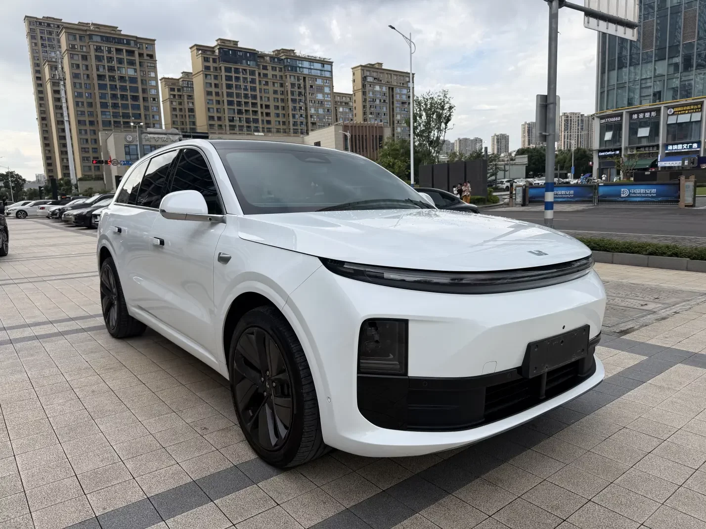 Lixiang L6