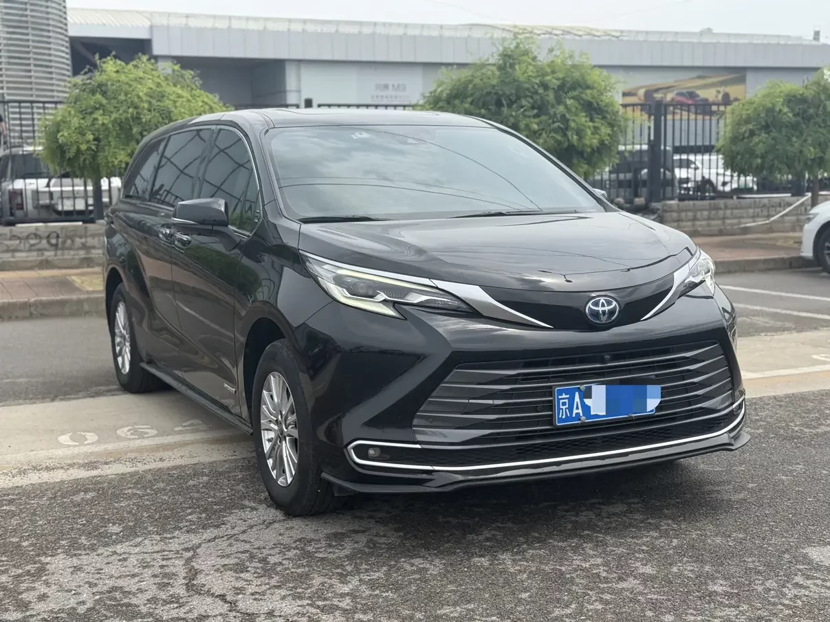 Toyota Sienna
