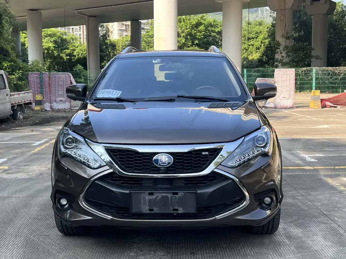 BYD Tang DM