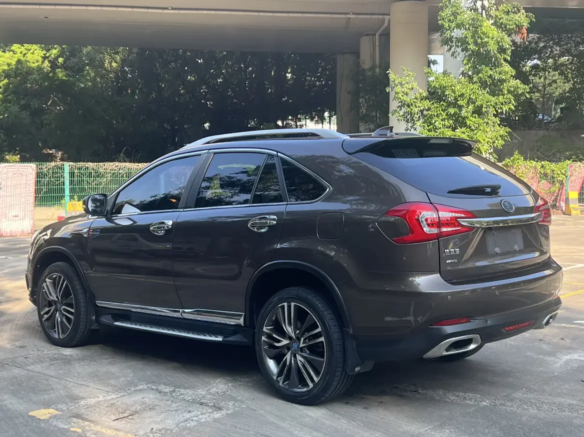 BYD Tang DM