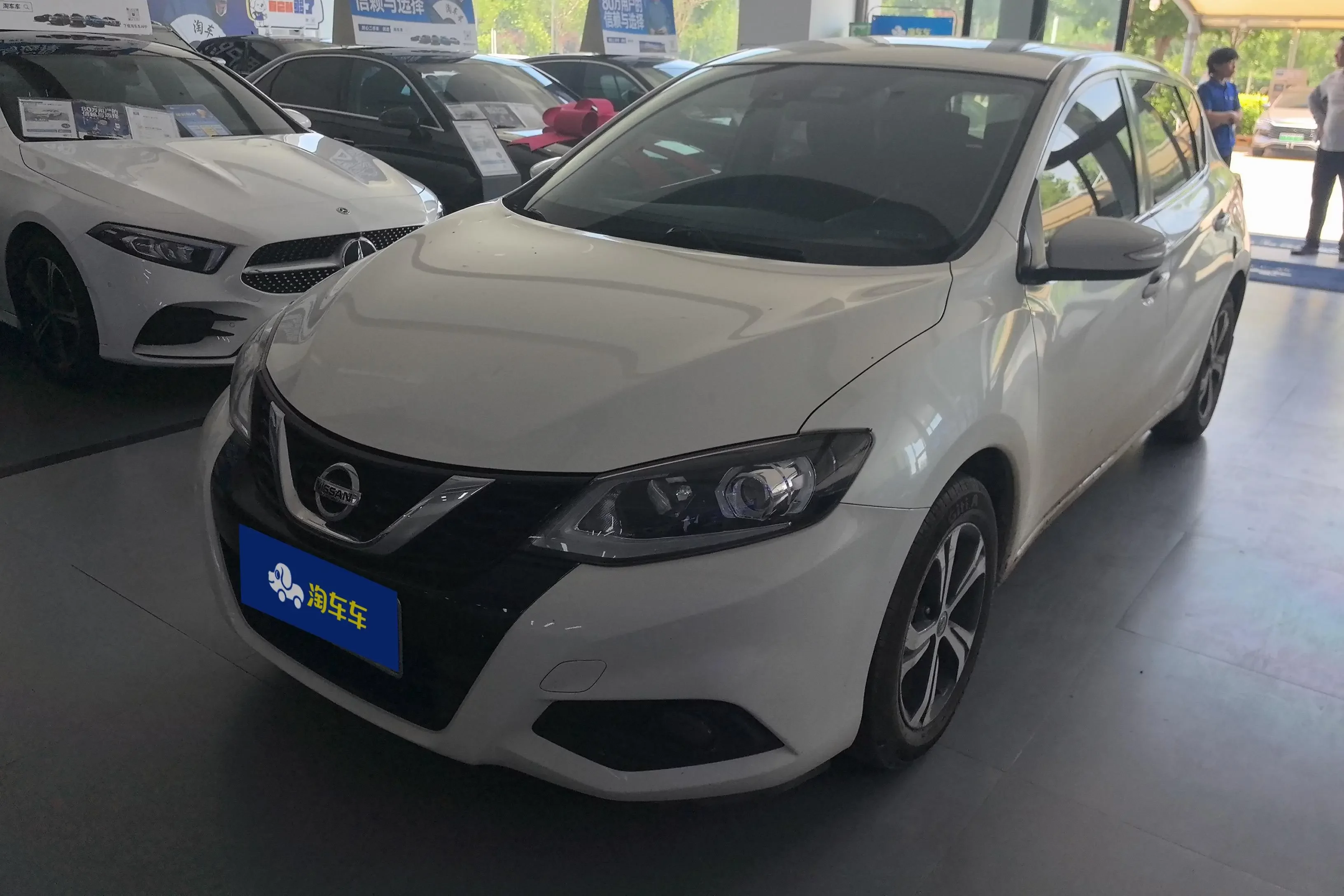 Nissan Tiida