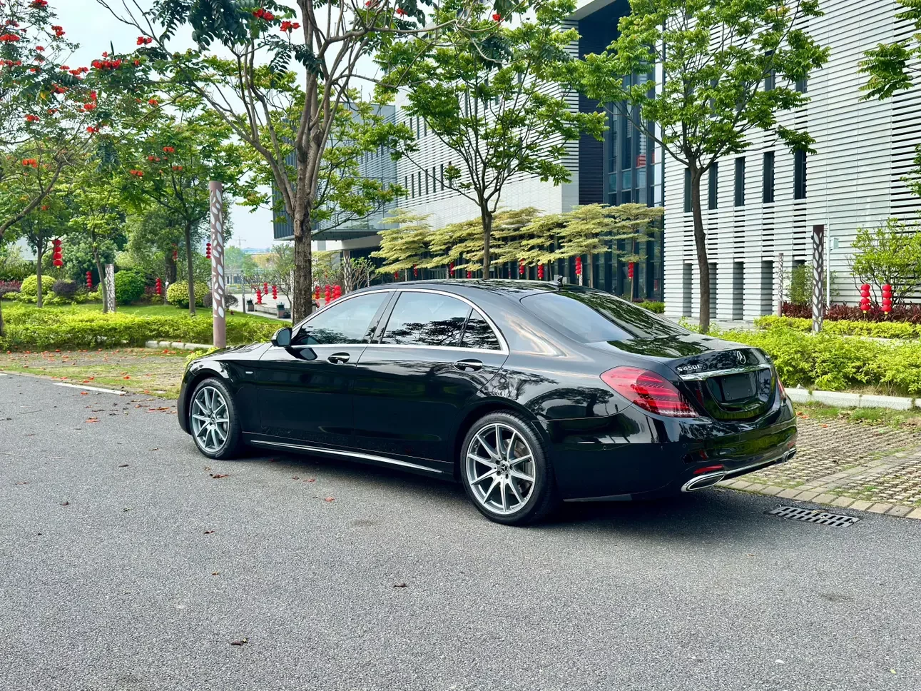 Mercedes-Benz S Class