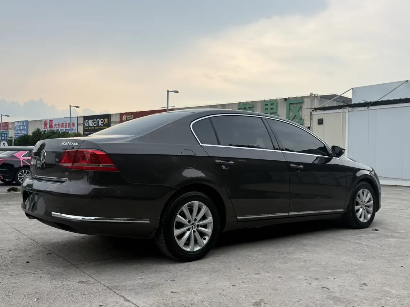 Volkswagen Magotan