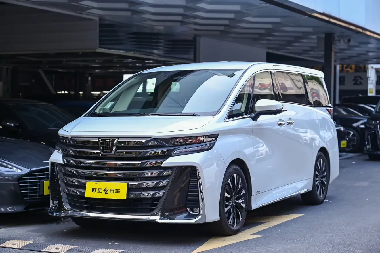 Toyota Crown Wellfire