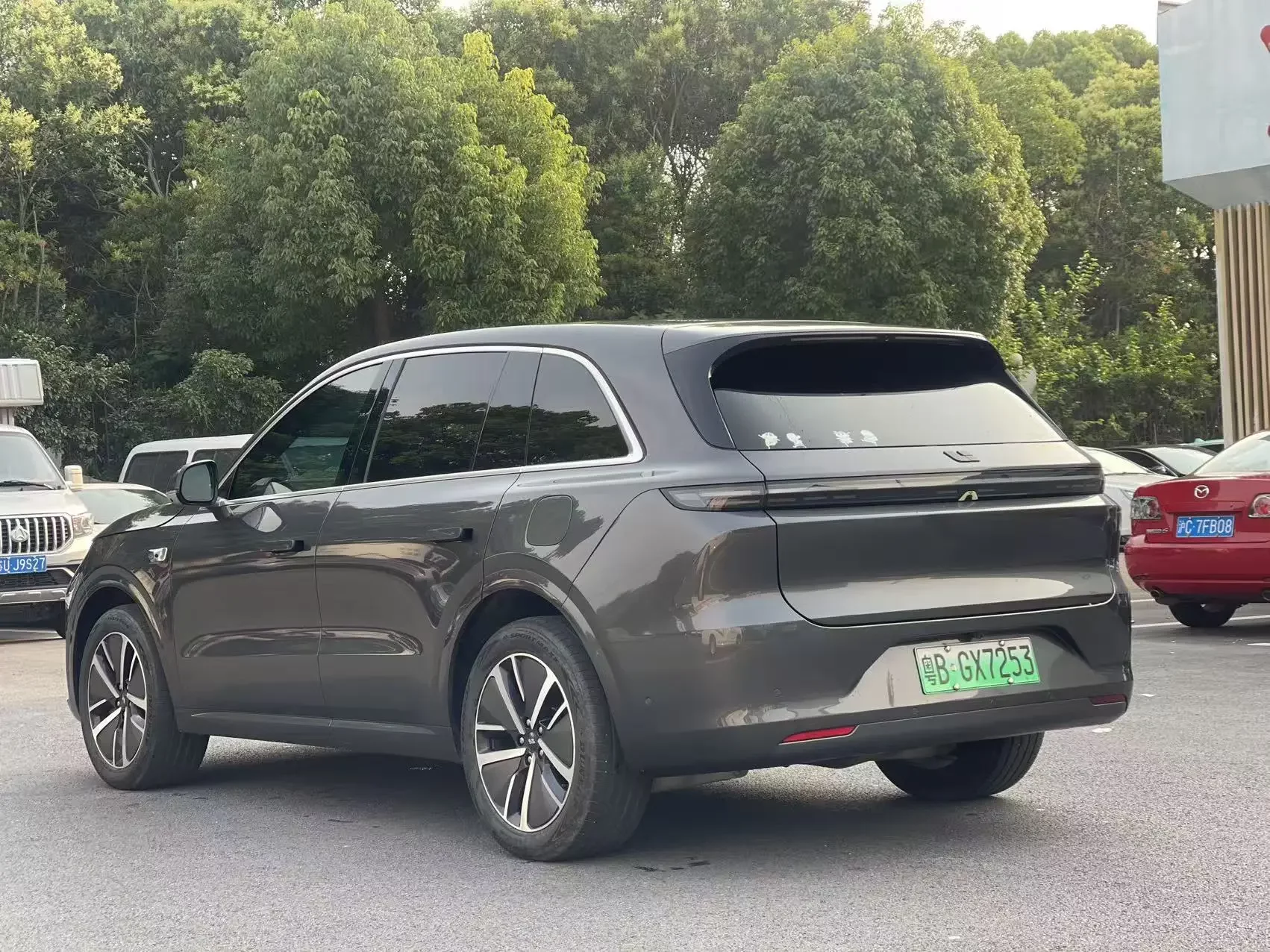 Lixiang L6