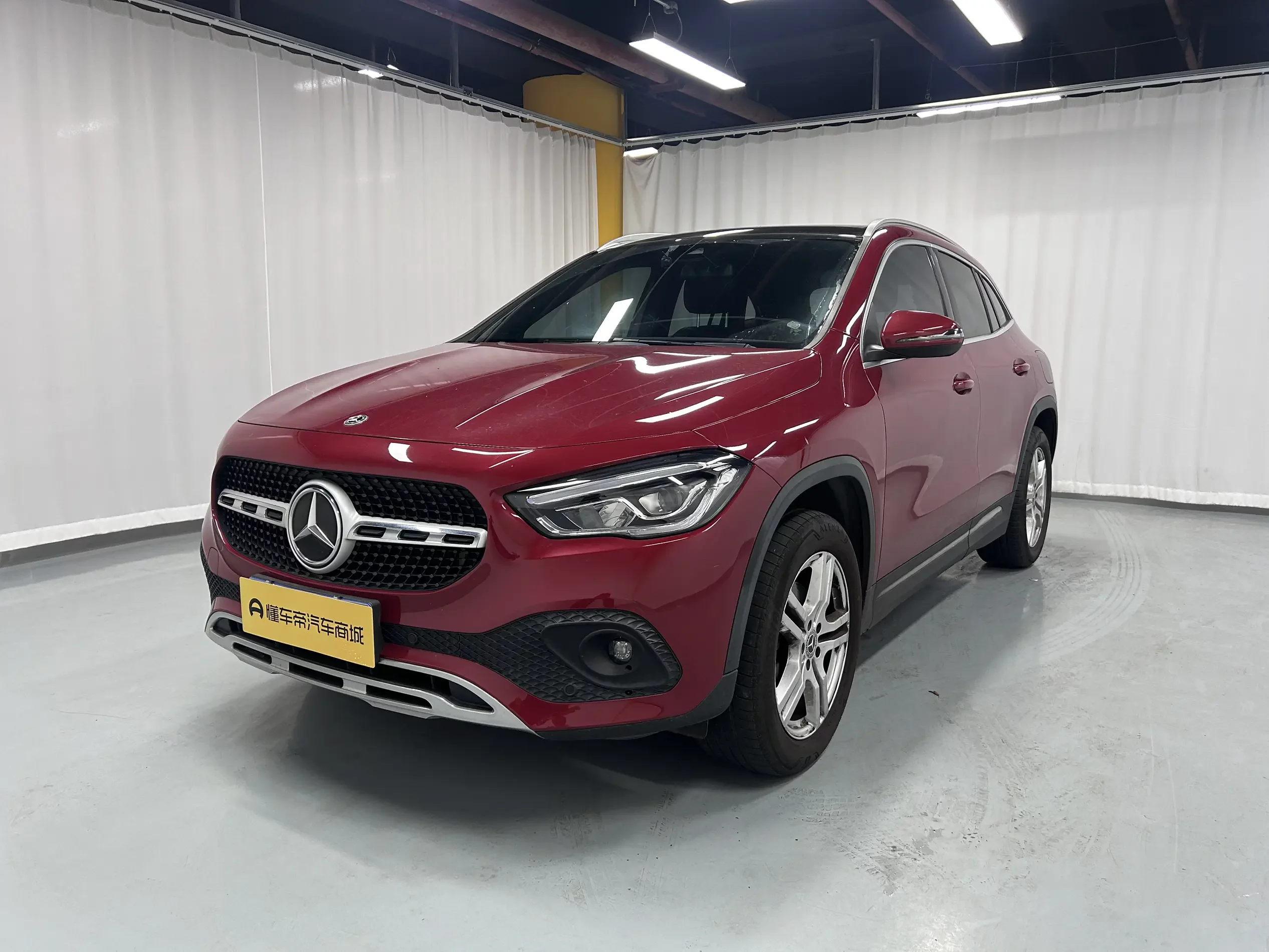 Mercedes-Benz GLA