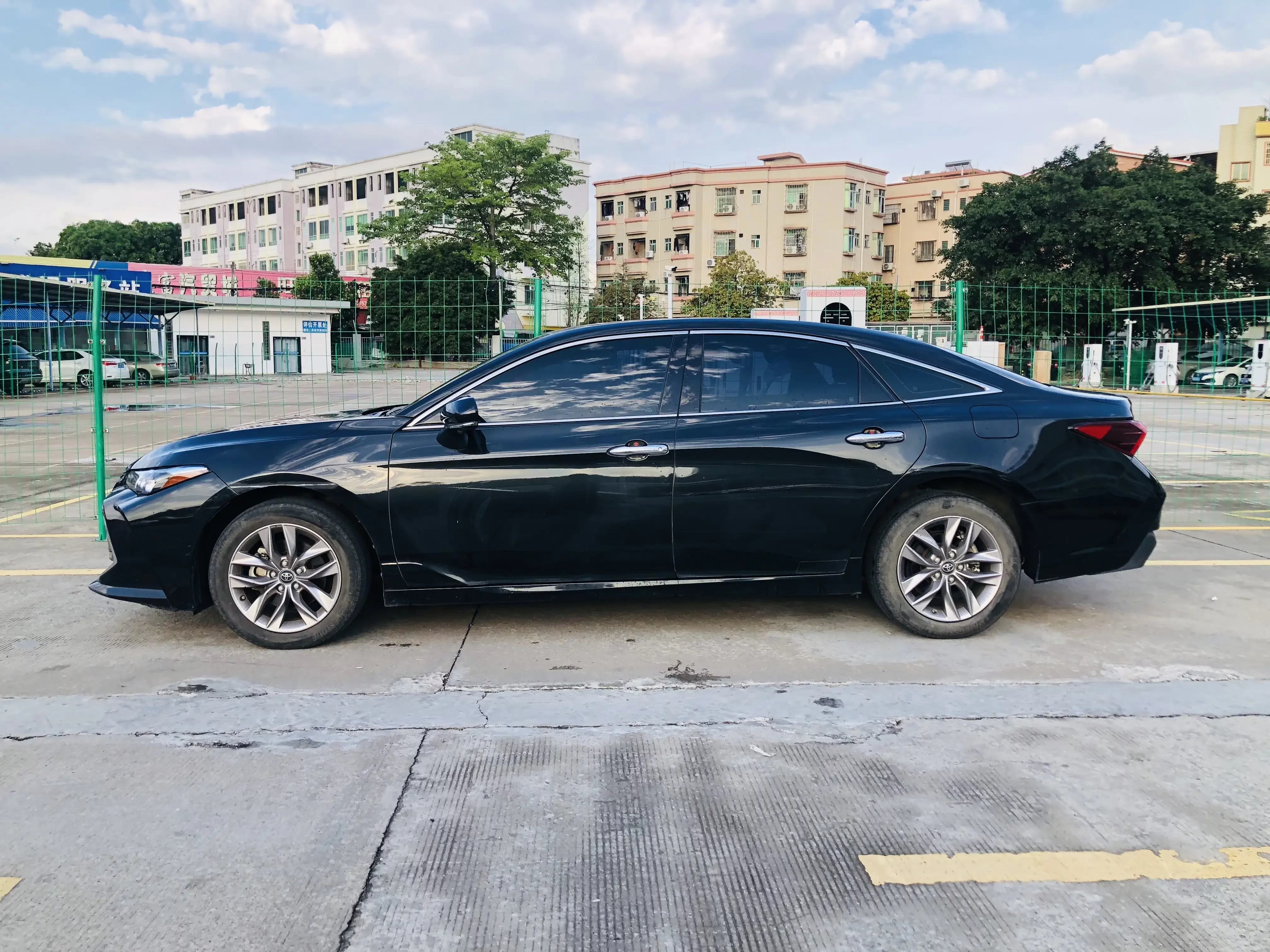 Toyota Avalon