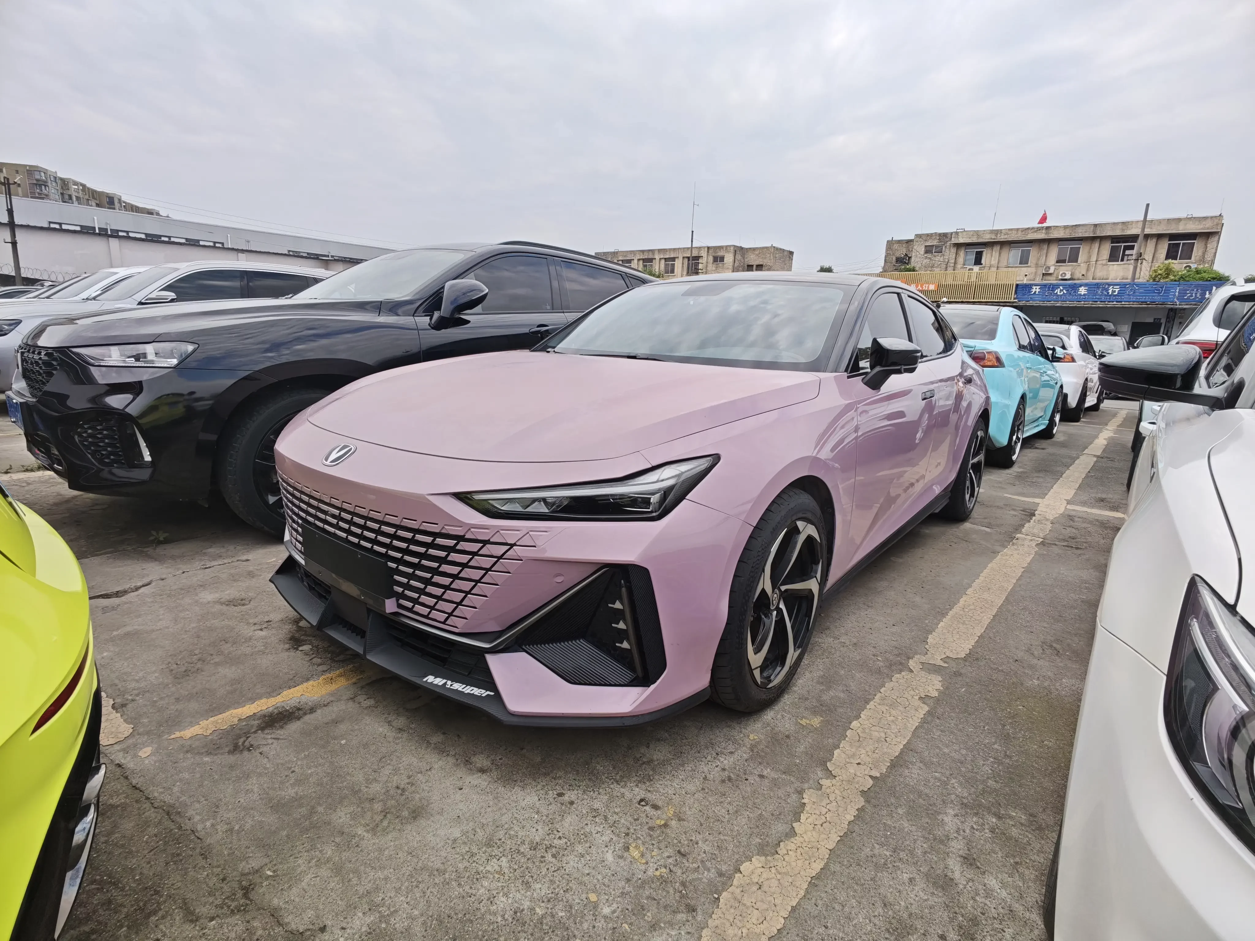 Changan UNI-V
