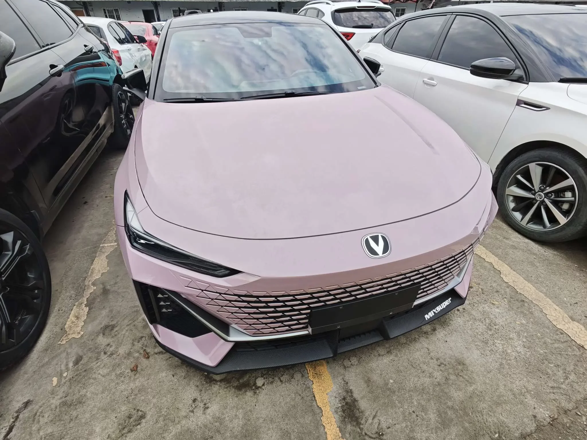 Changan UNI-V