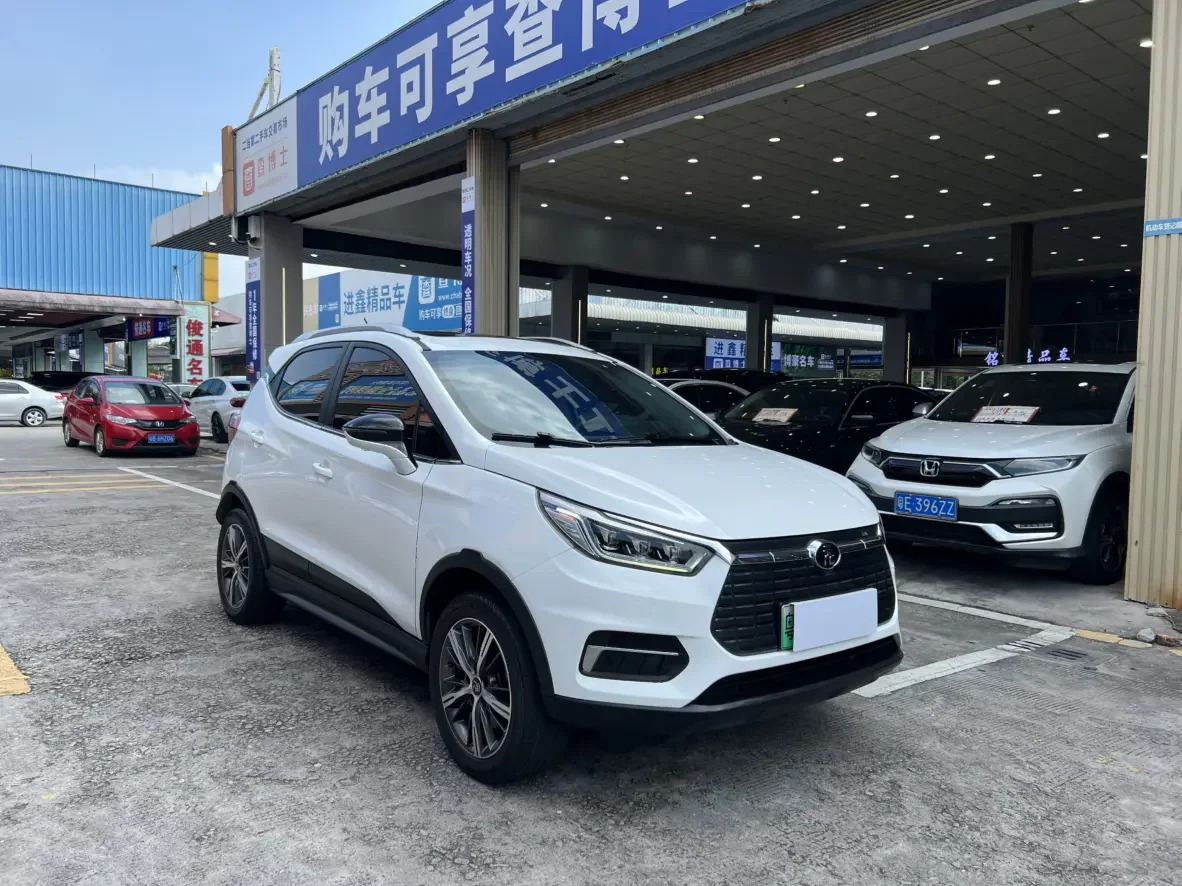 BYD Yuan EV