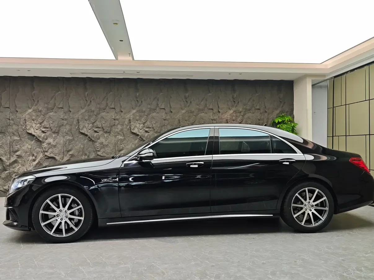 Mercedes-Benz S-Class AMG