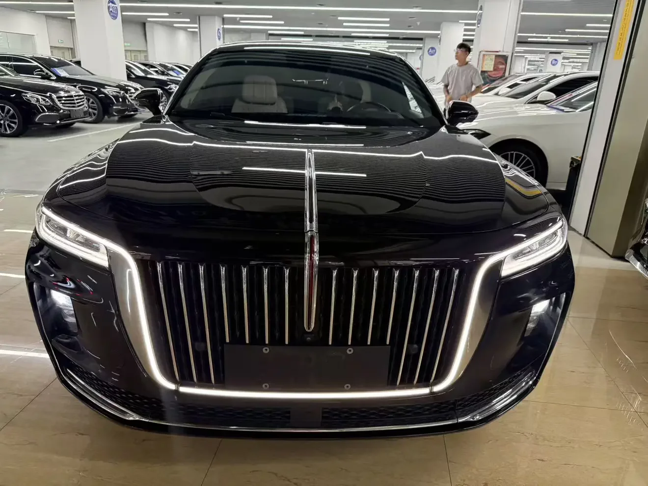 Hongqi H9