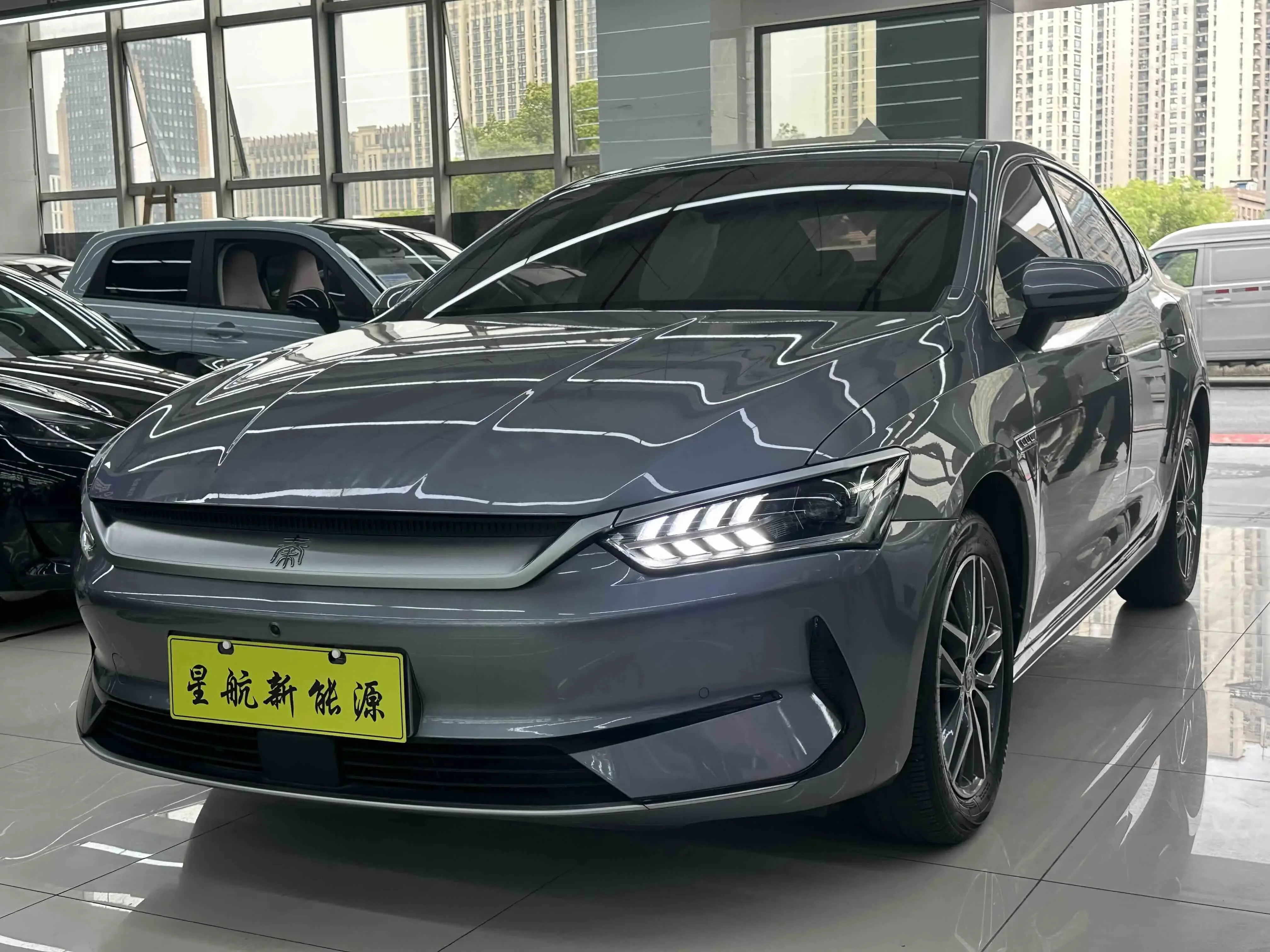 BYD Qin PLUS EV