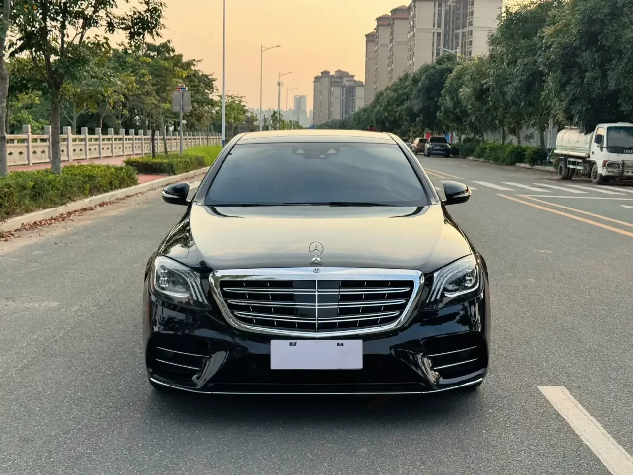 Mercedes-Benz S Class