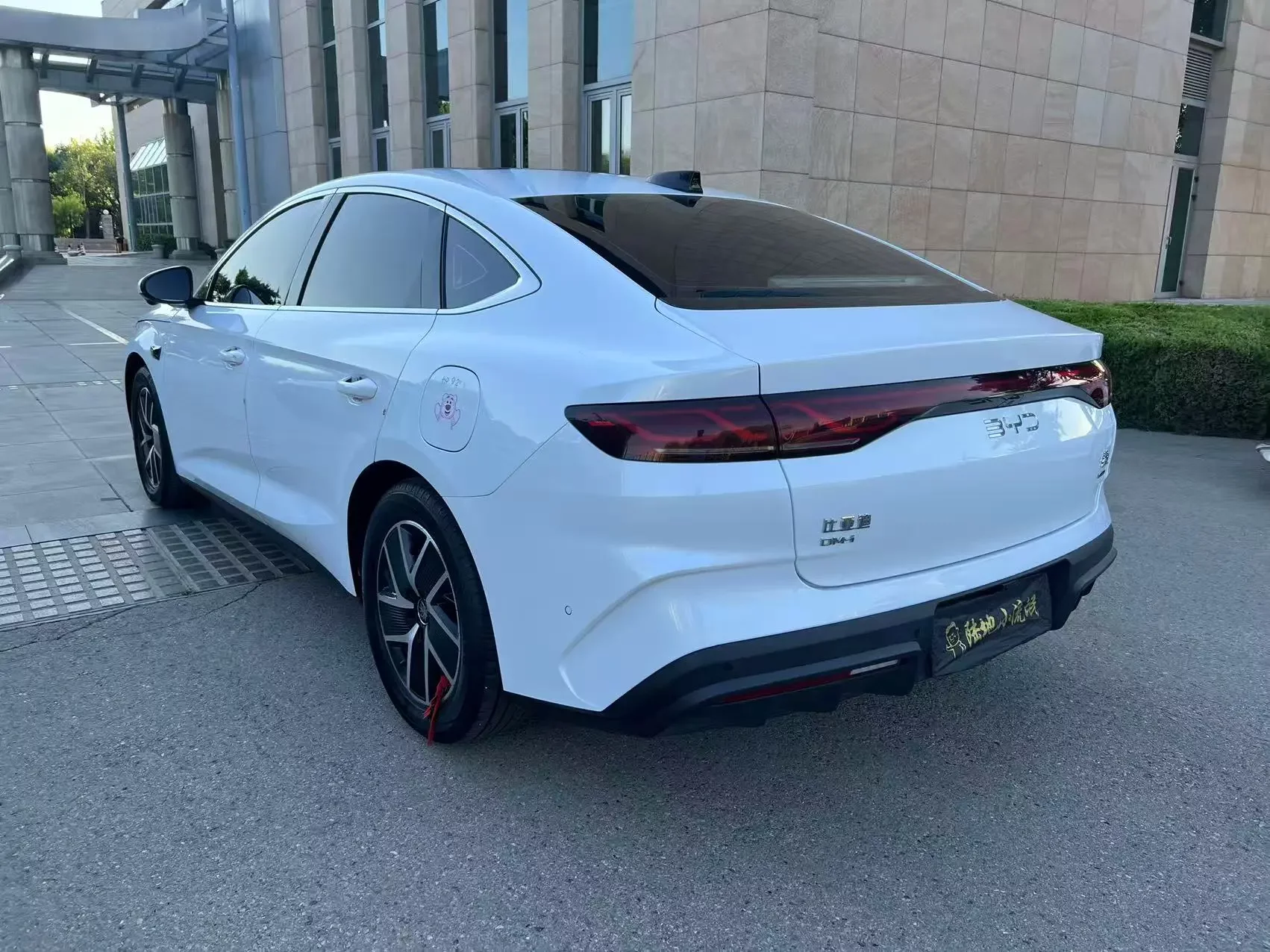 BYD Qin L DM