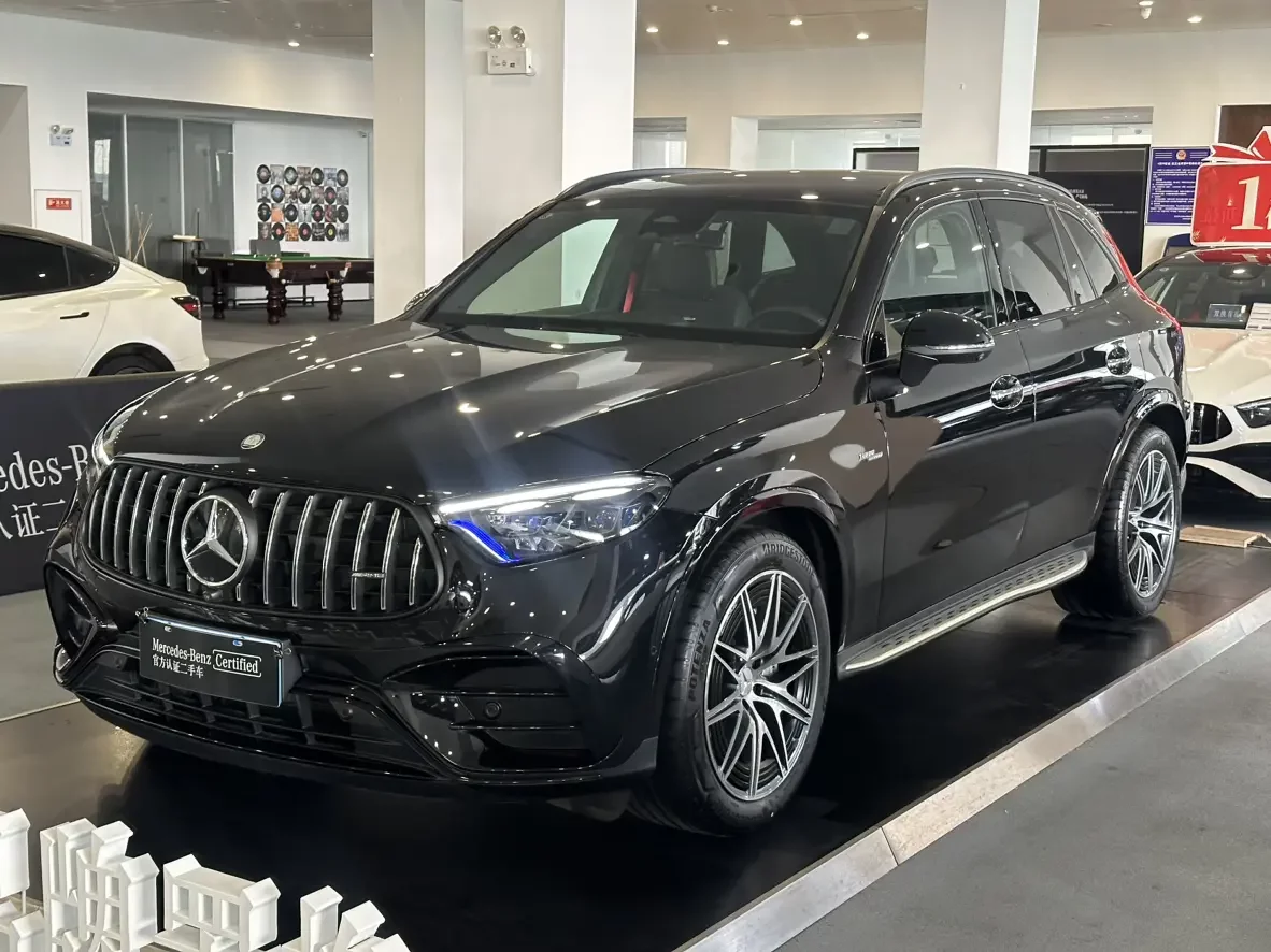 Mercedes-Benz GLC AMG