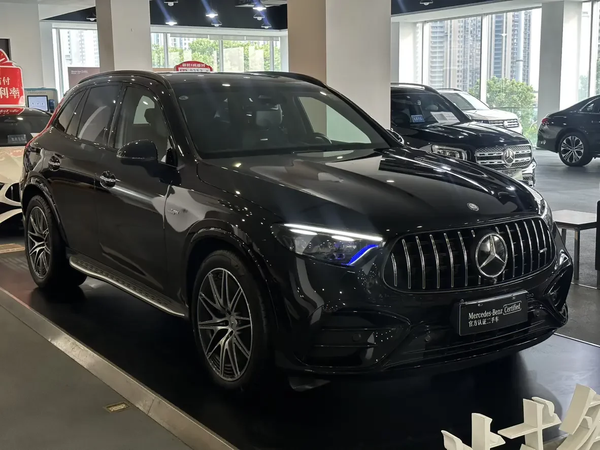 Mercedes-Benz GLC AMG