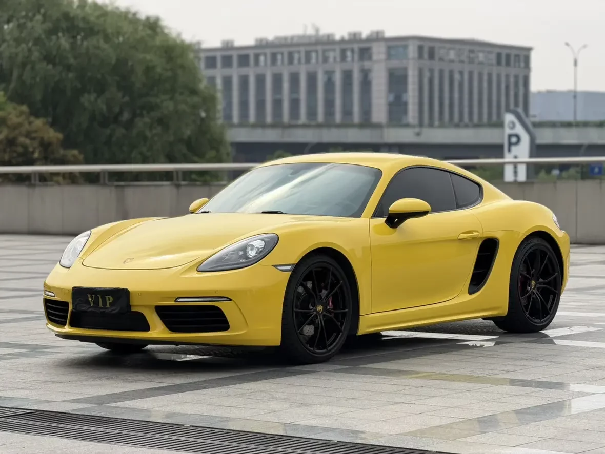 Porsche 718