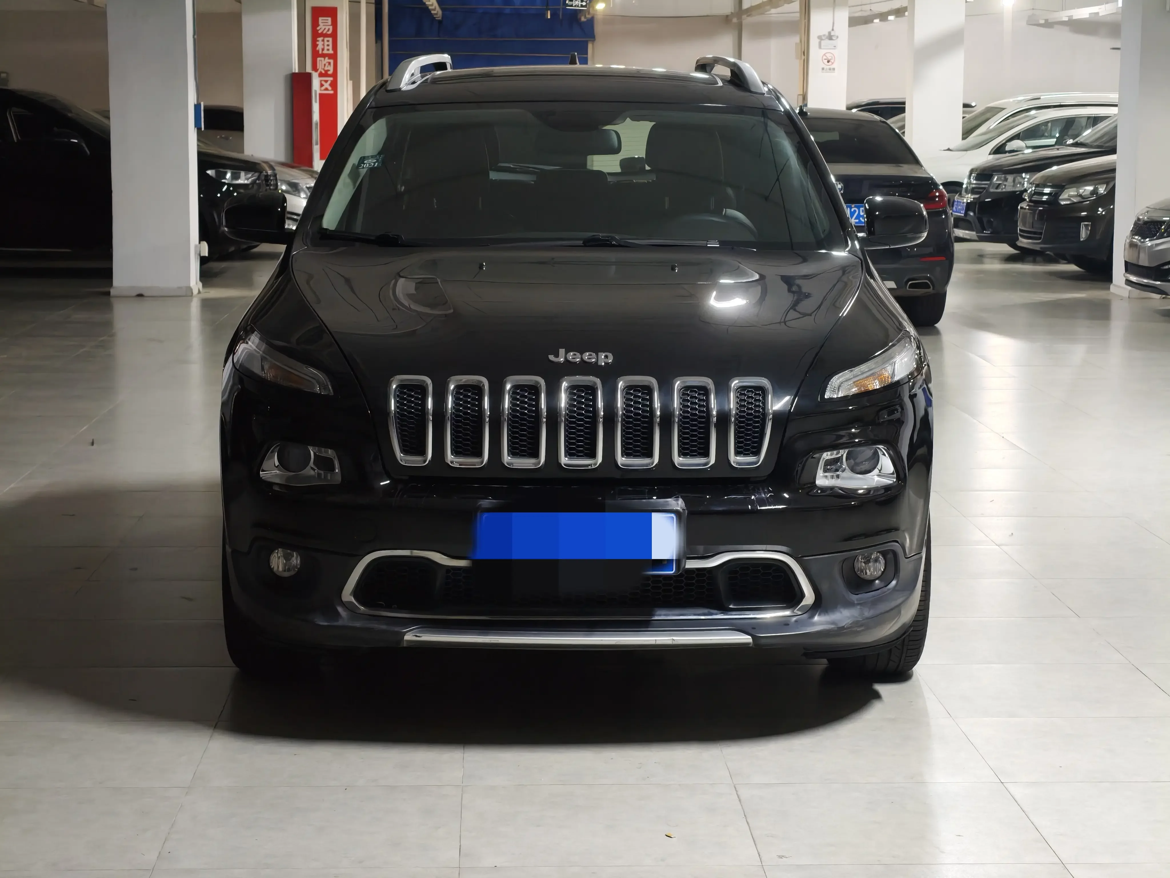Jeep Cherokee  из Китая