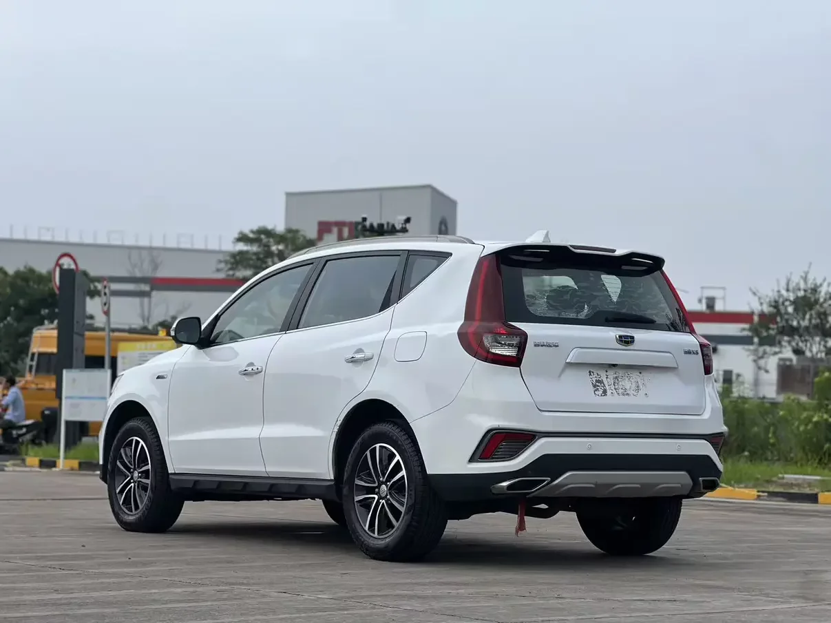 Geely Vision X6