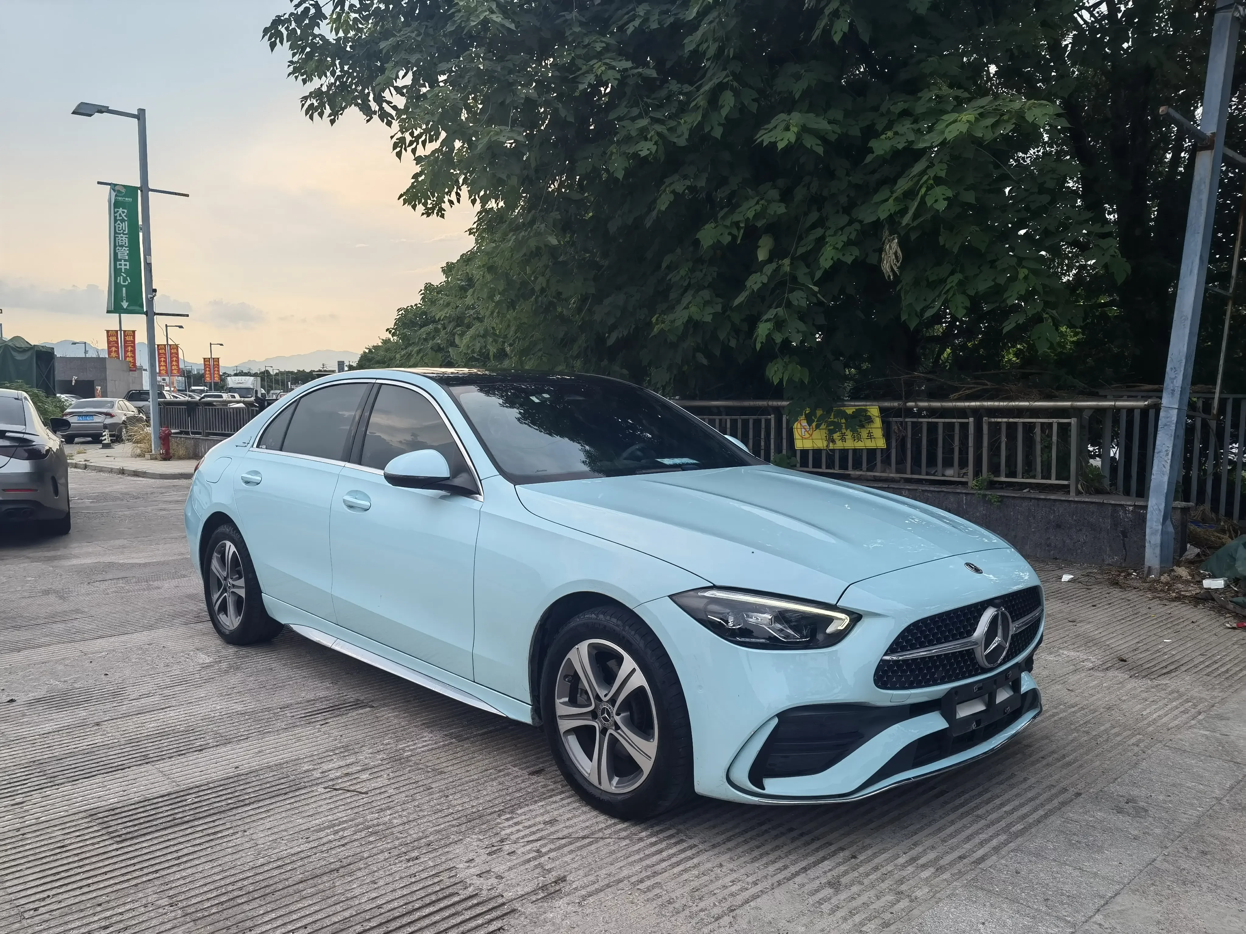Mercedes-Benz C Class