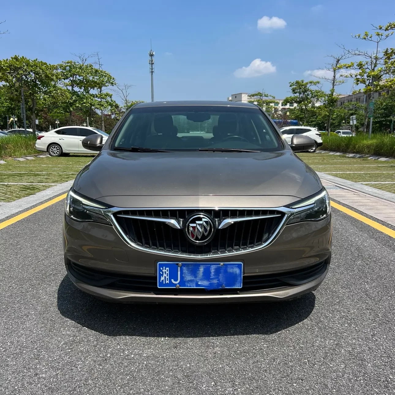 Buick Yinglang
