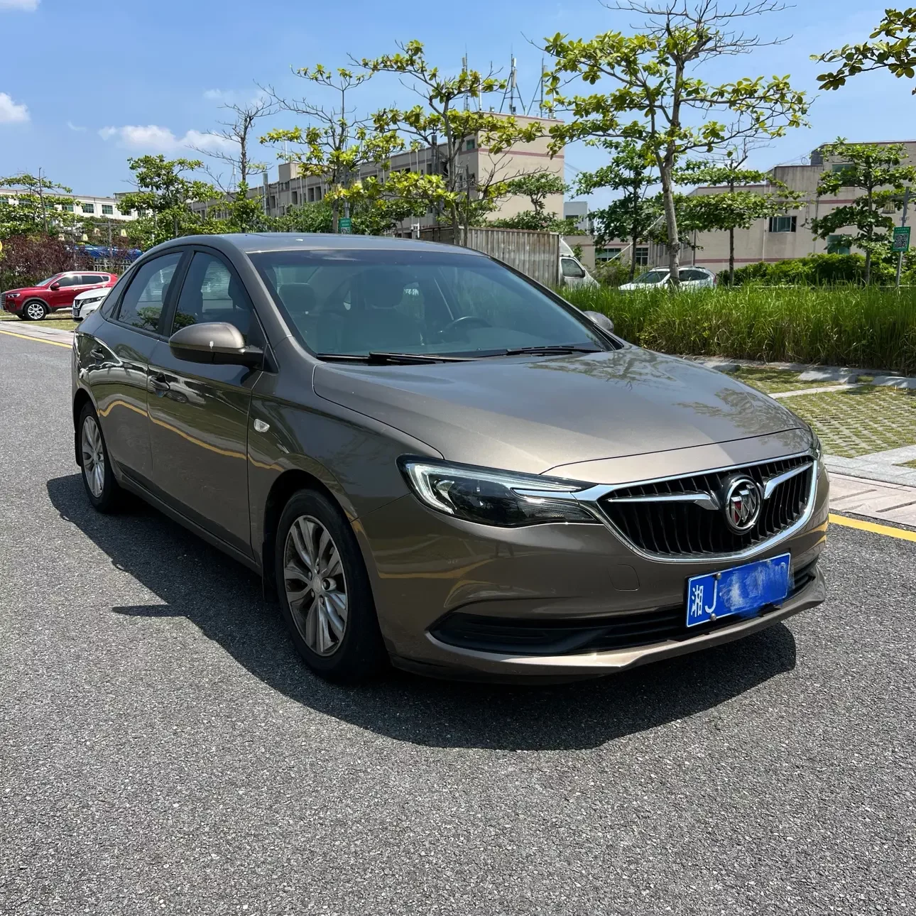 Buick Yinglang