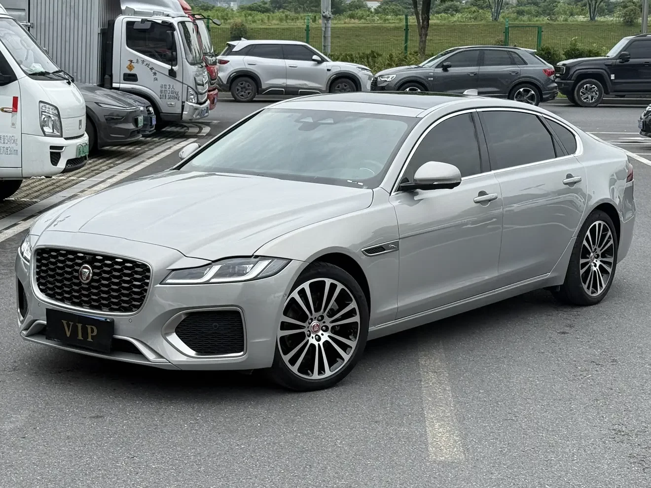 Jaguar XFL