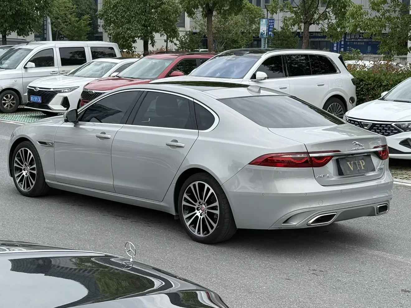 Jaguar XFL