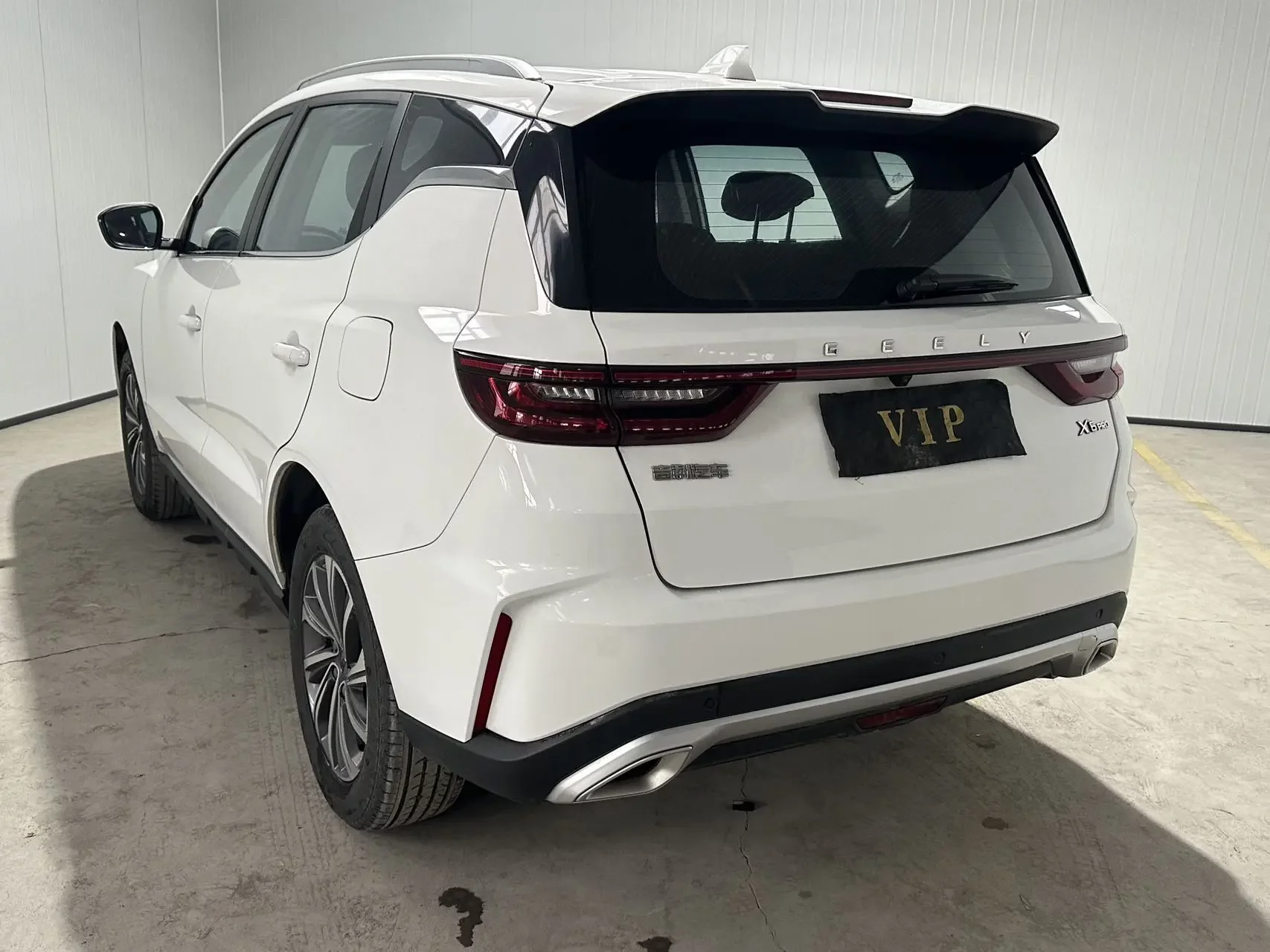 Geely Vision X6