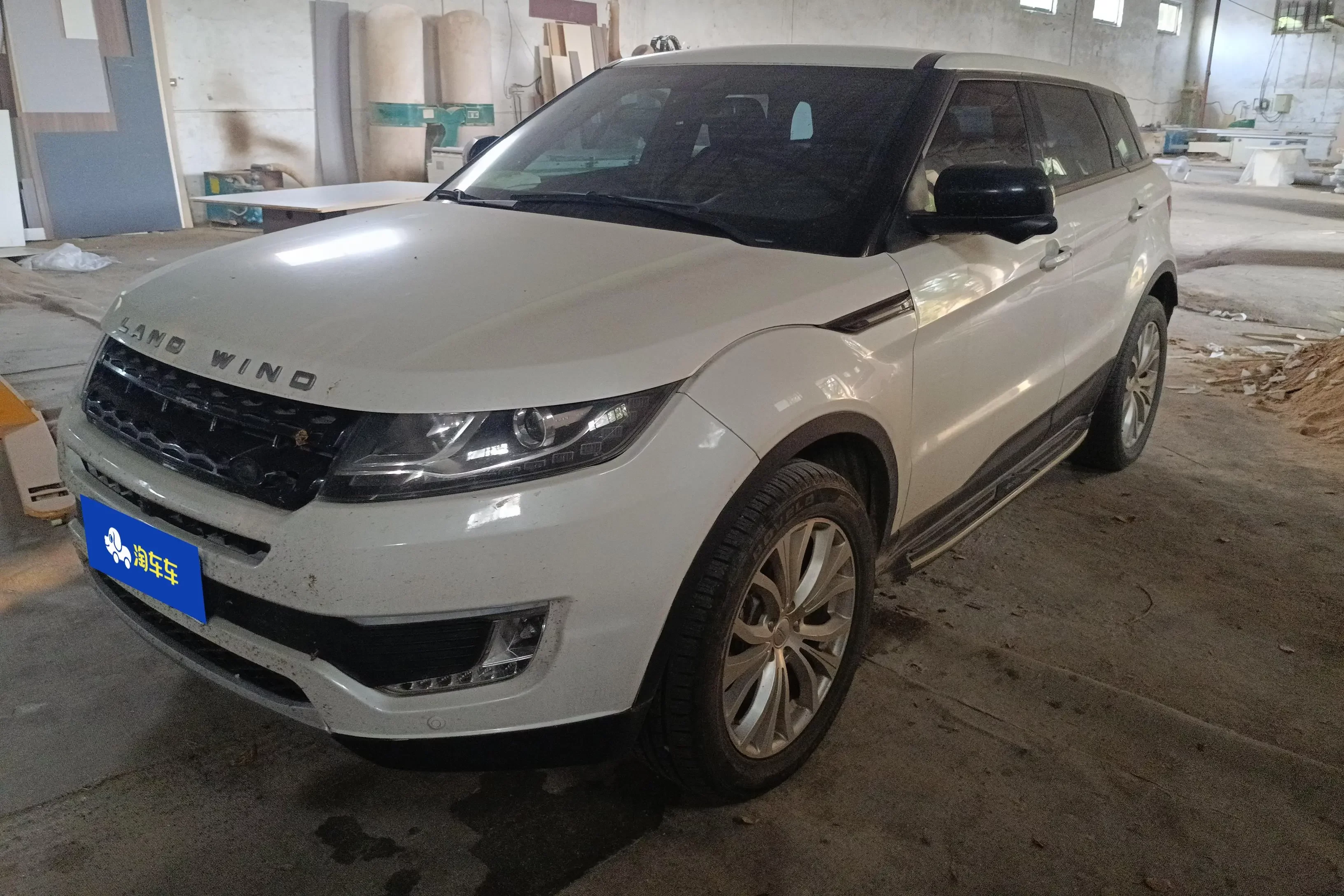 Lu Feng Landwind X7