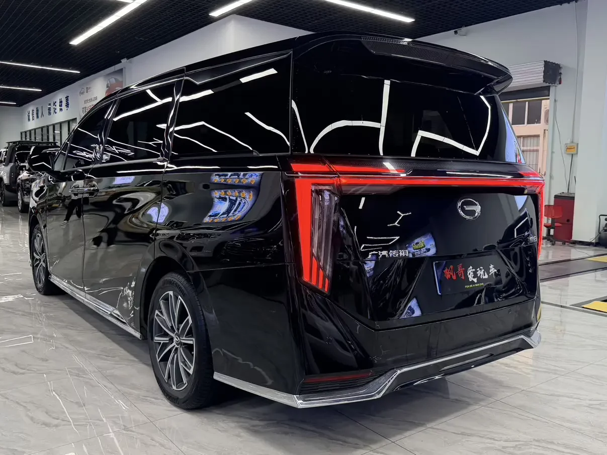 GAC Trumpchi M8