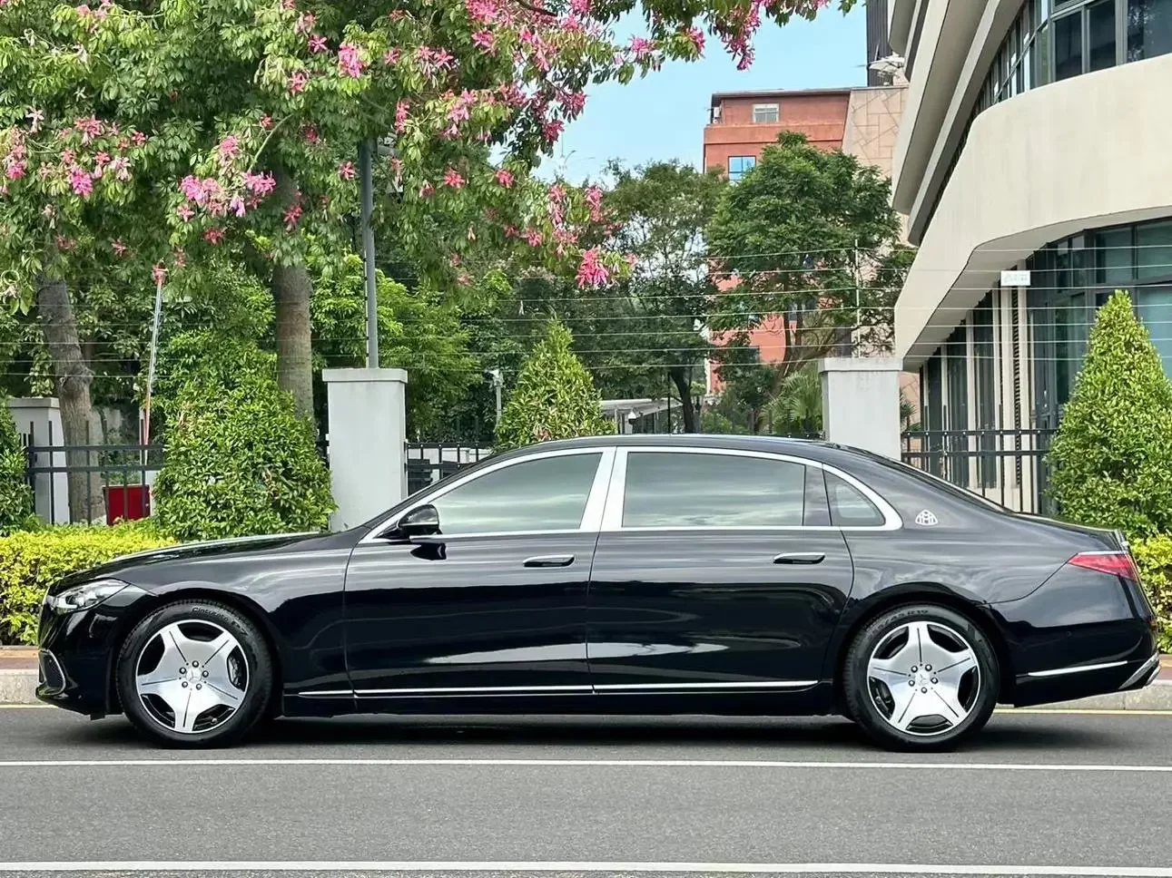 Mercedes-Benz Maybach S-Class
