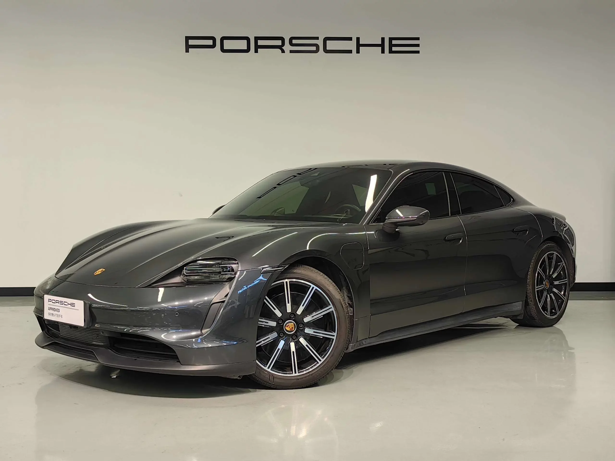 Porsche Taycan