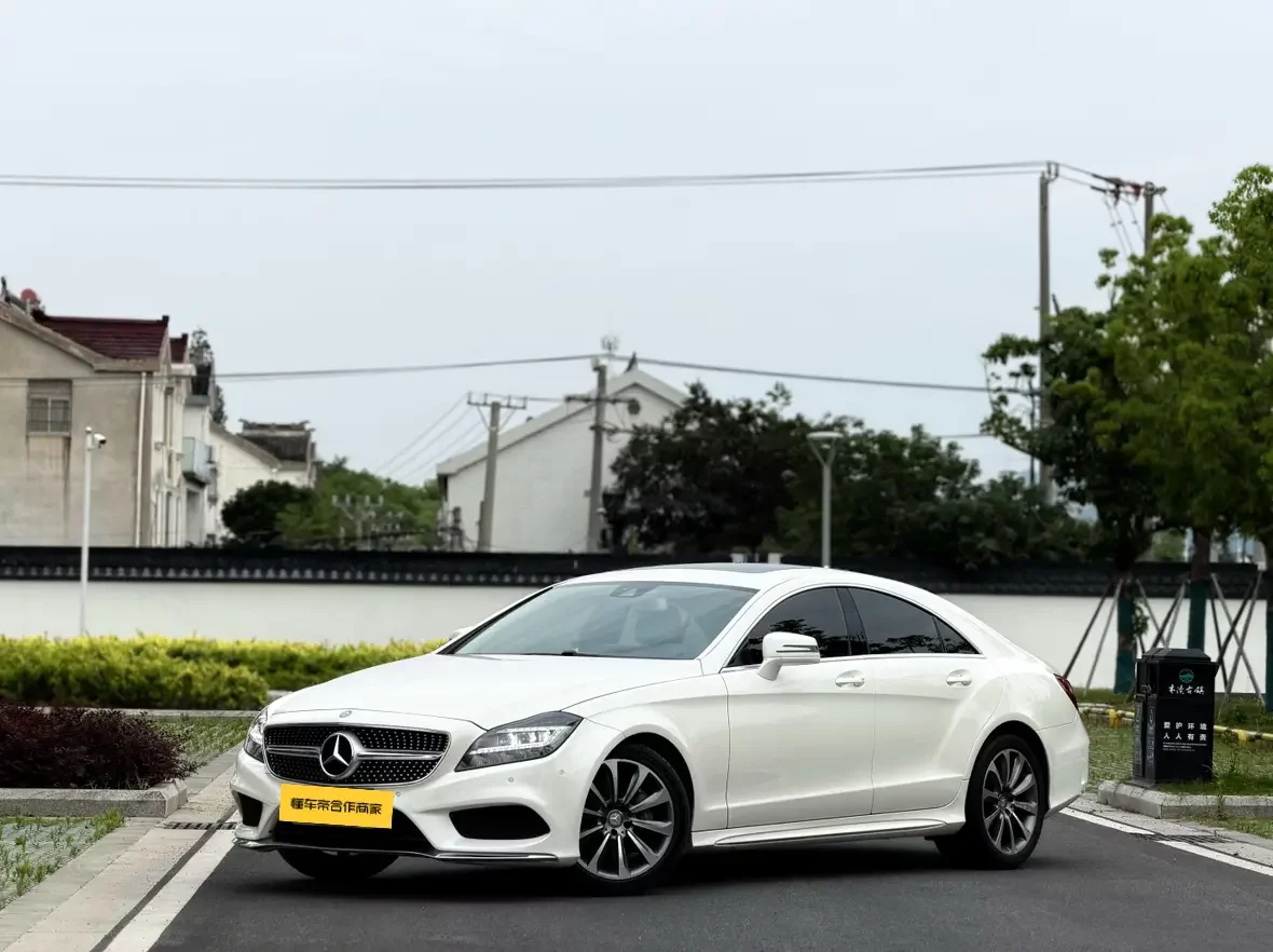 Mercedes-Benz CLS