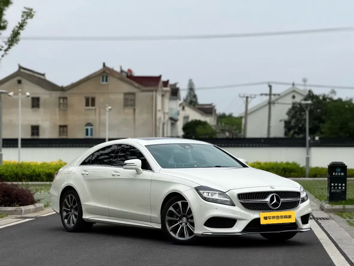 Mercedes-Benz CLS