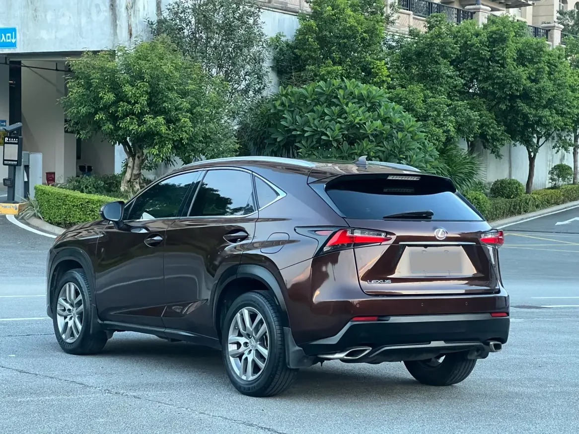 Lexus NX