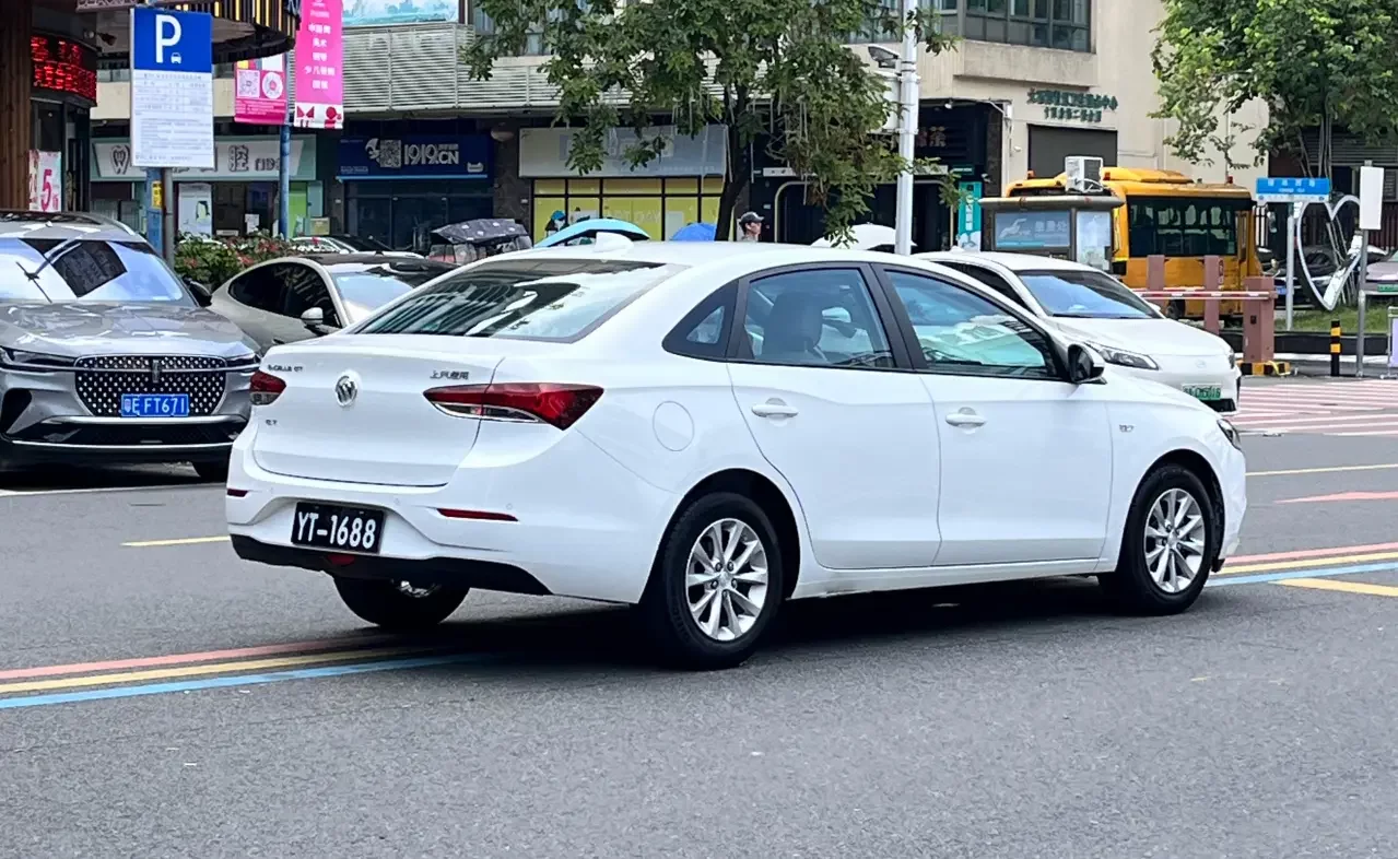 Buick Yinglang