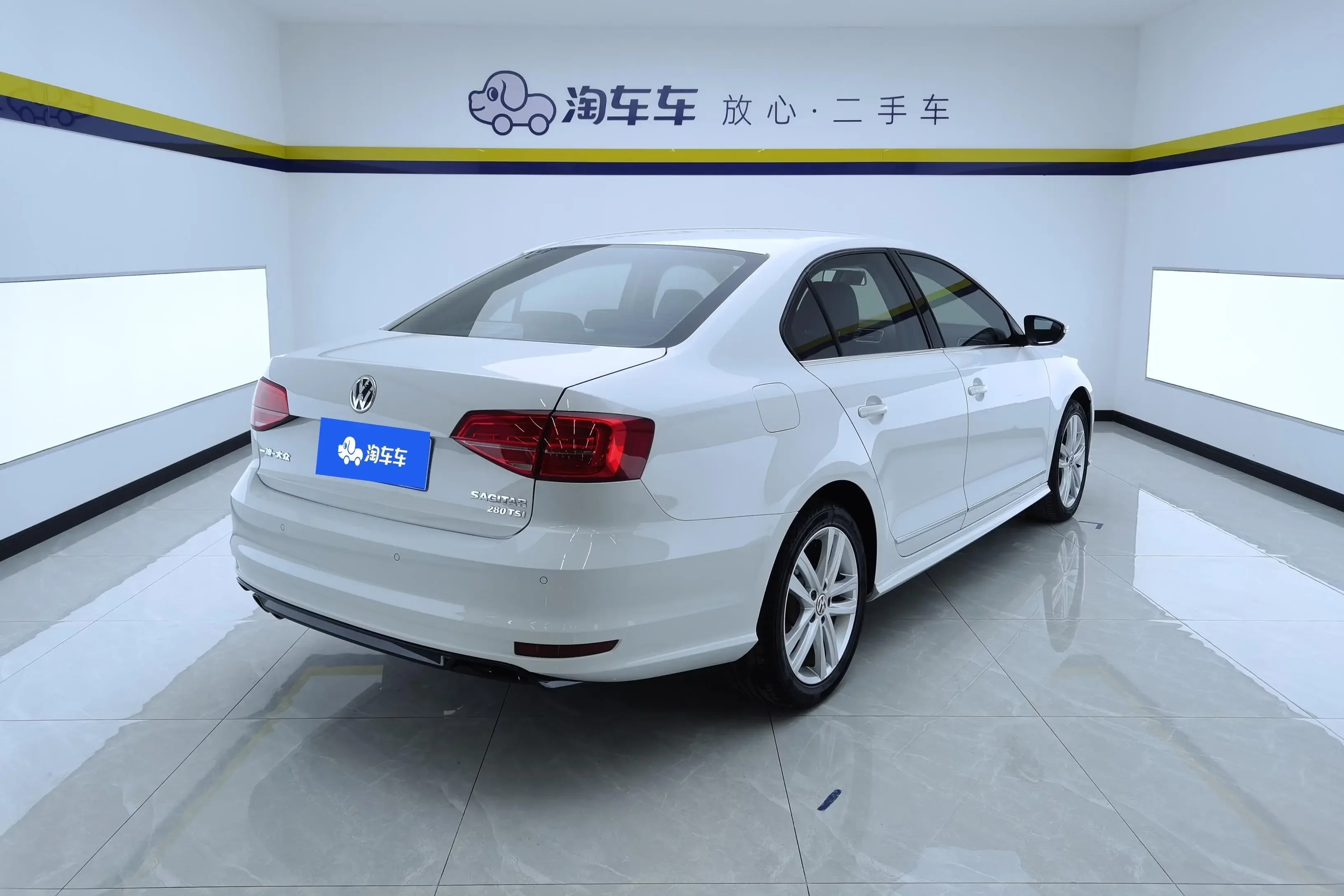 Volkswagen Sagitar