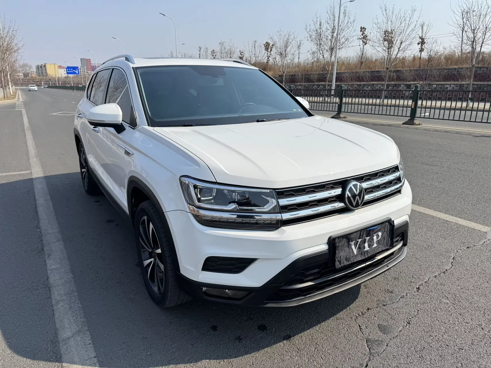 Volkswagen Tharu