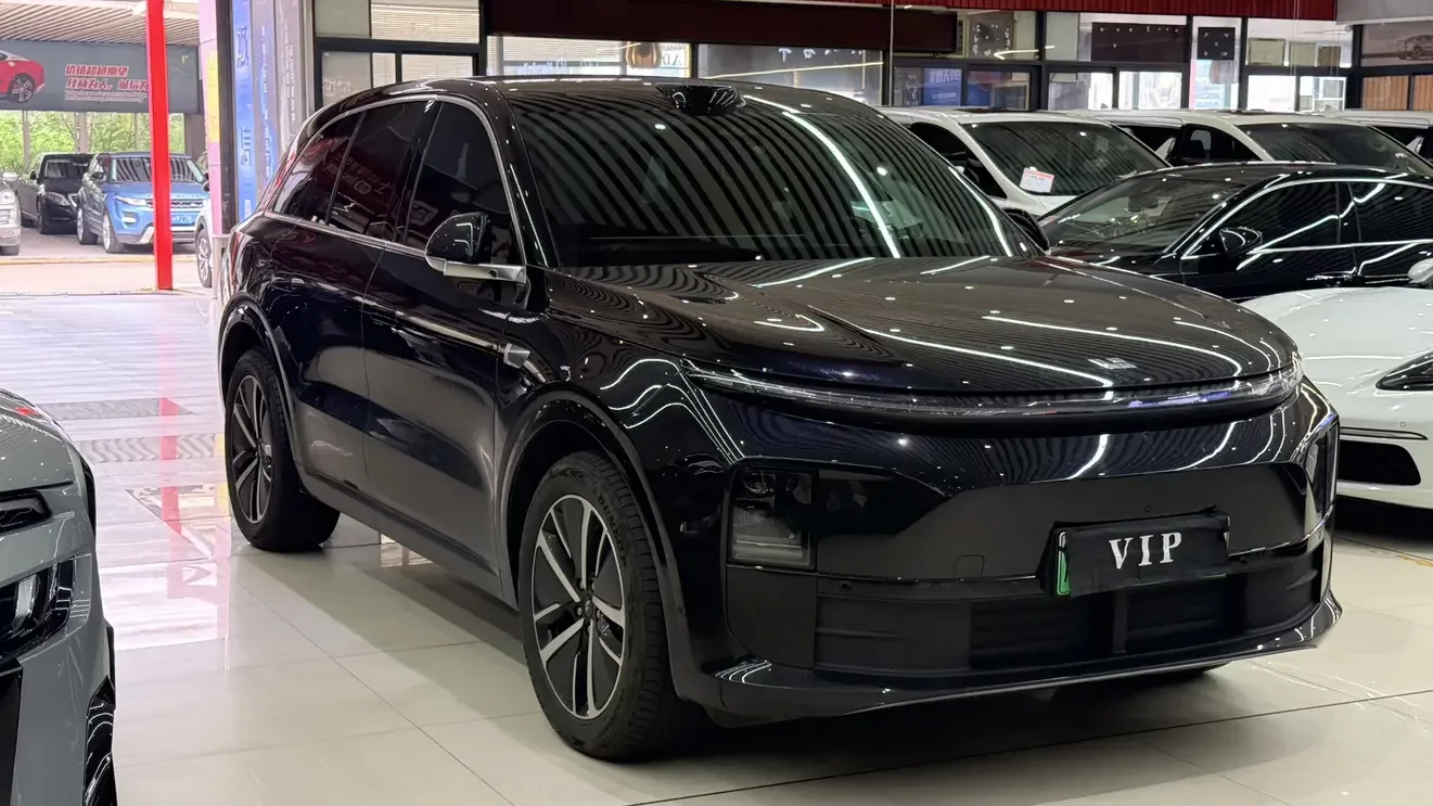 Lixiang L6
