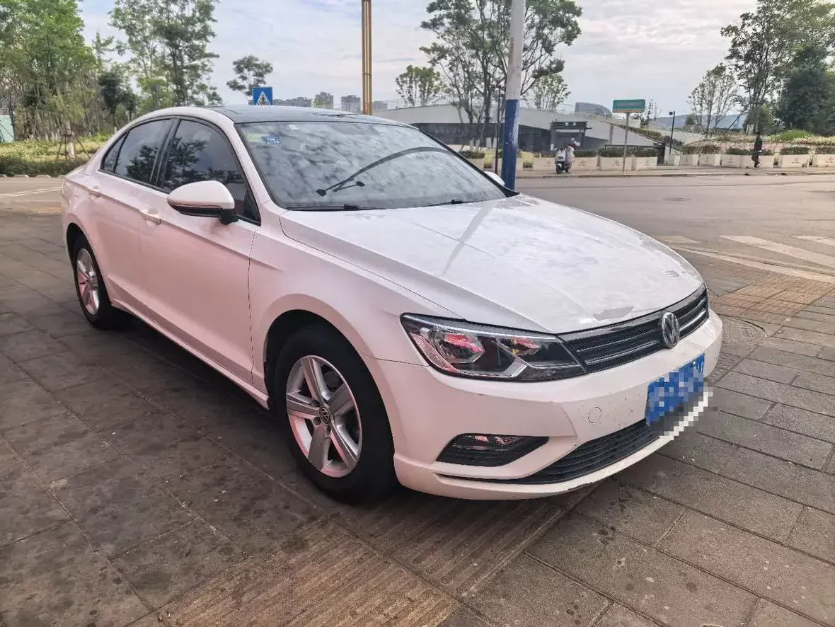 Volkswagen Lamando