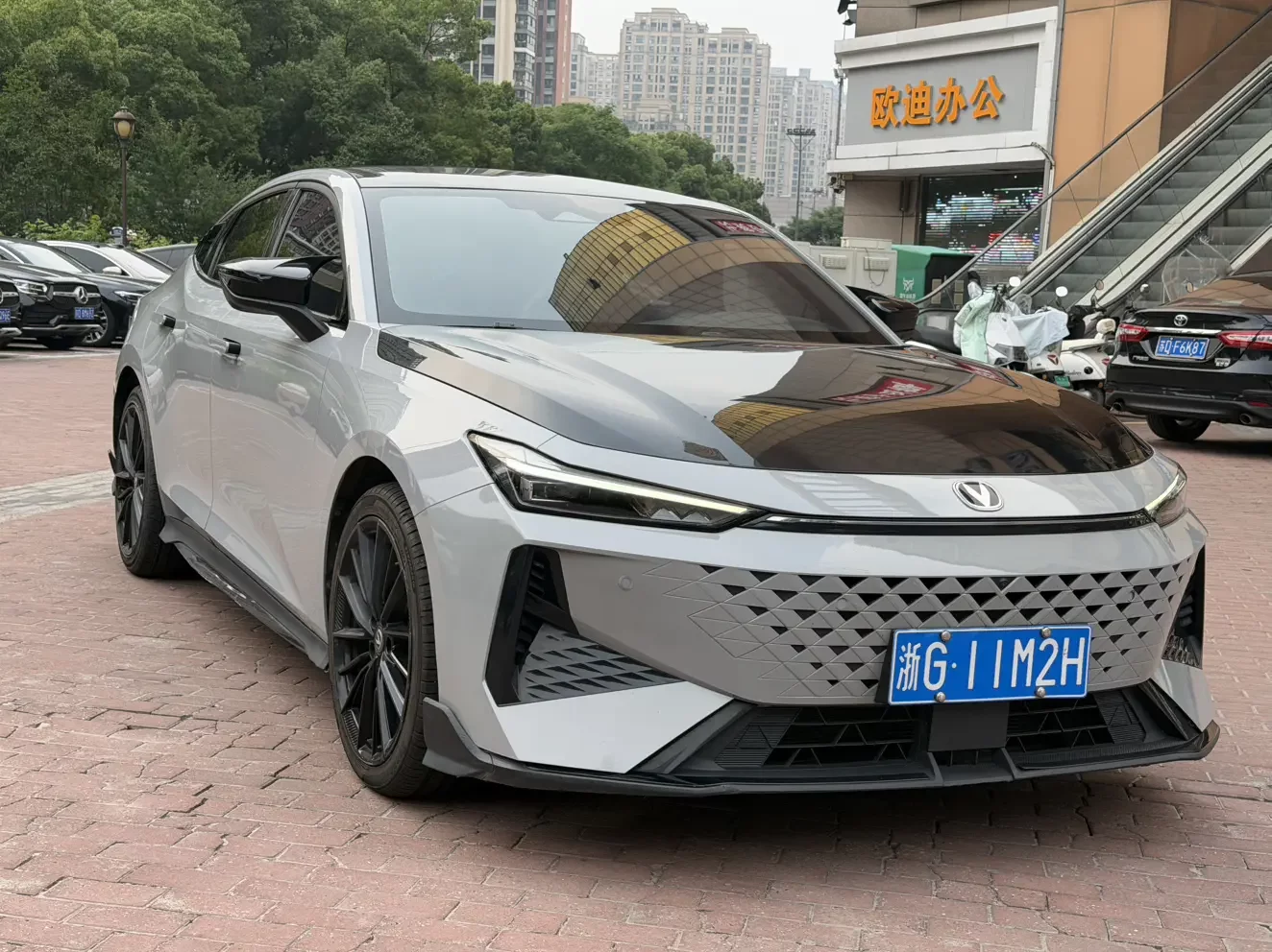 Changan UNI-V