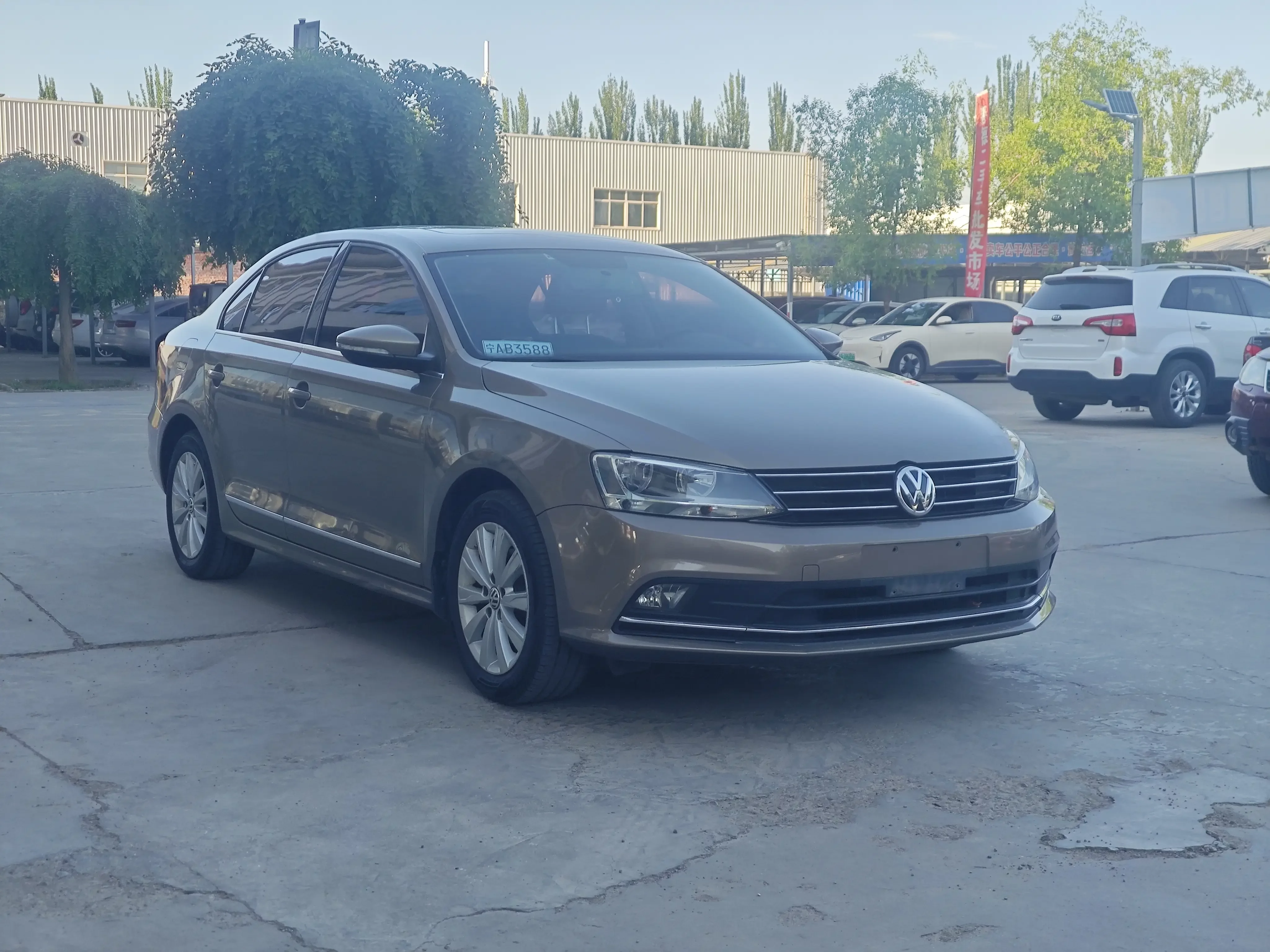 Volkswagen Sagitar
